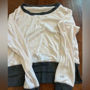 ALO Yoga Women's light pink and Gray Crew Neck Sweater